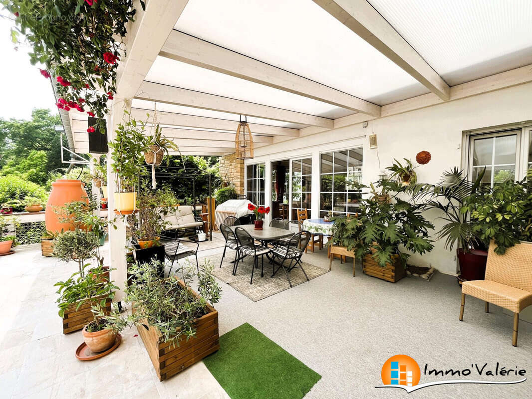Maison 761 m² à Jeanmenil  - photo 4