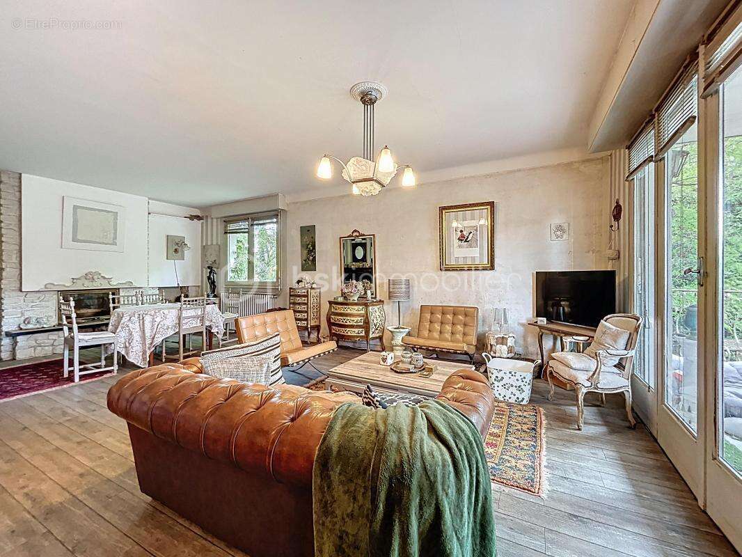 Maison à ARTIGUES-PRES-BORDEAUX