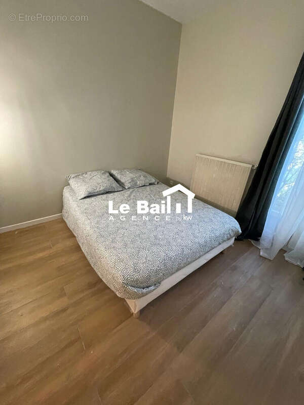 Appartement 43 m² à Osny  - photo 4