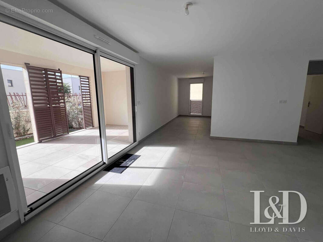 Appartement à CASTRIES