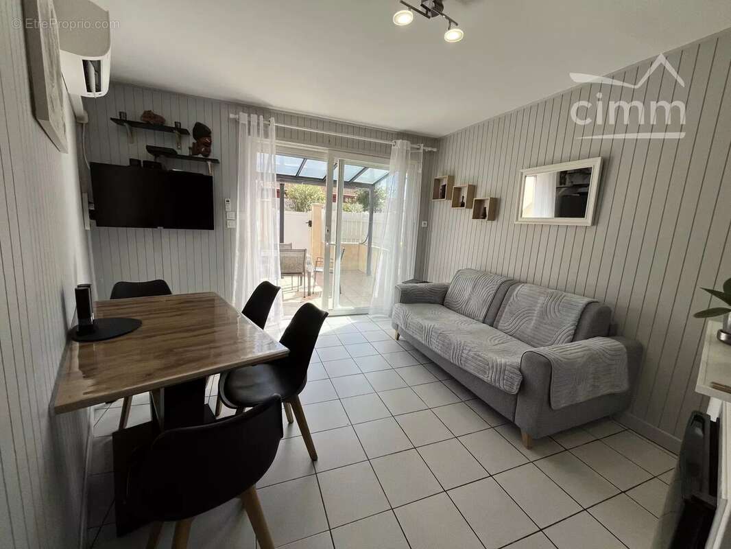 Maison à VALRAS-PLAGE