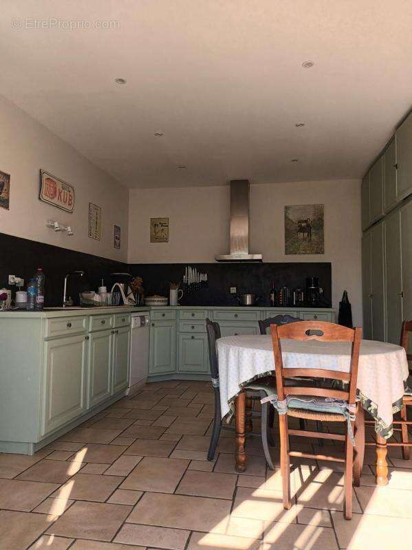 Maison 274 m² à Sore  - photo 3