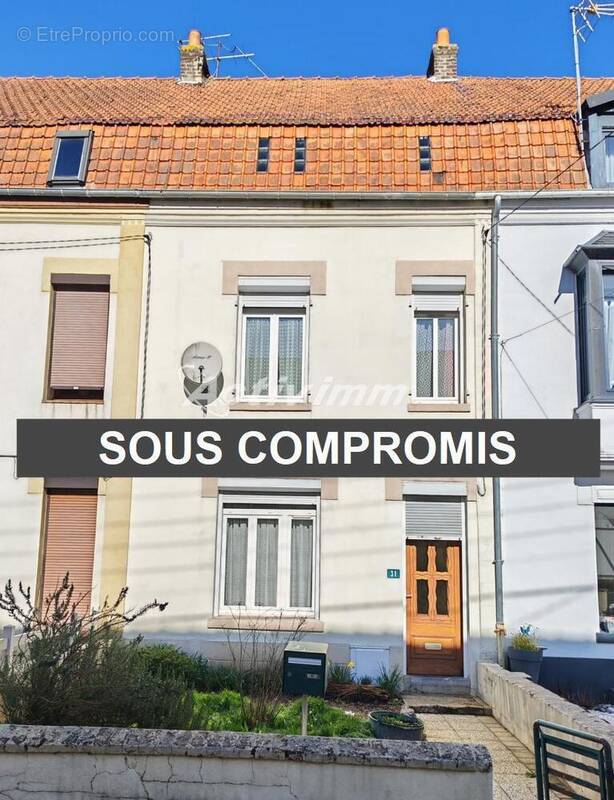 4286 (24) - Maison à HESDIN