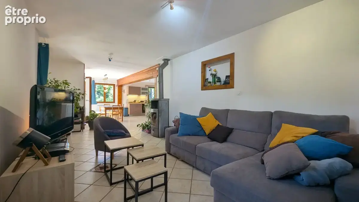 ETERCY - Maison familiale 5 chambres - photo 6