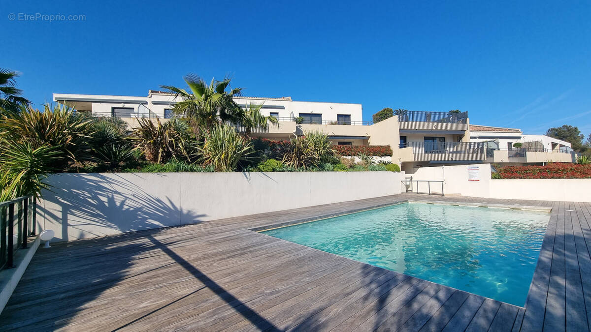 Appartement à SAINT-RAPHAEL