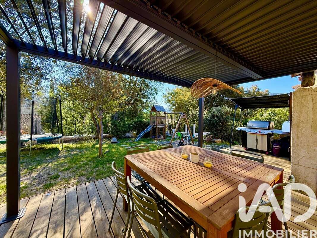 Photo 2 - Maison à LA MOLE