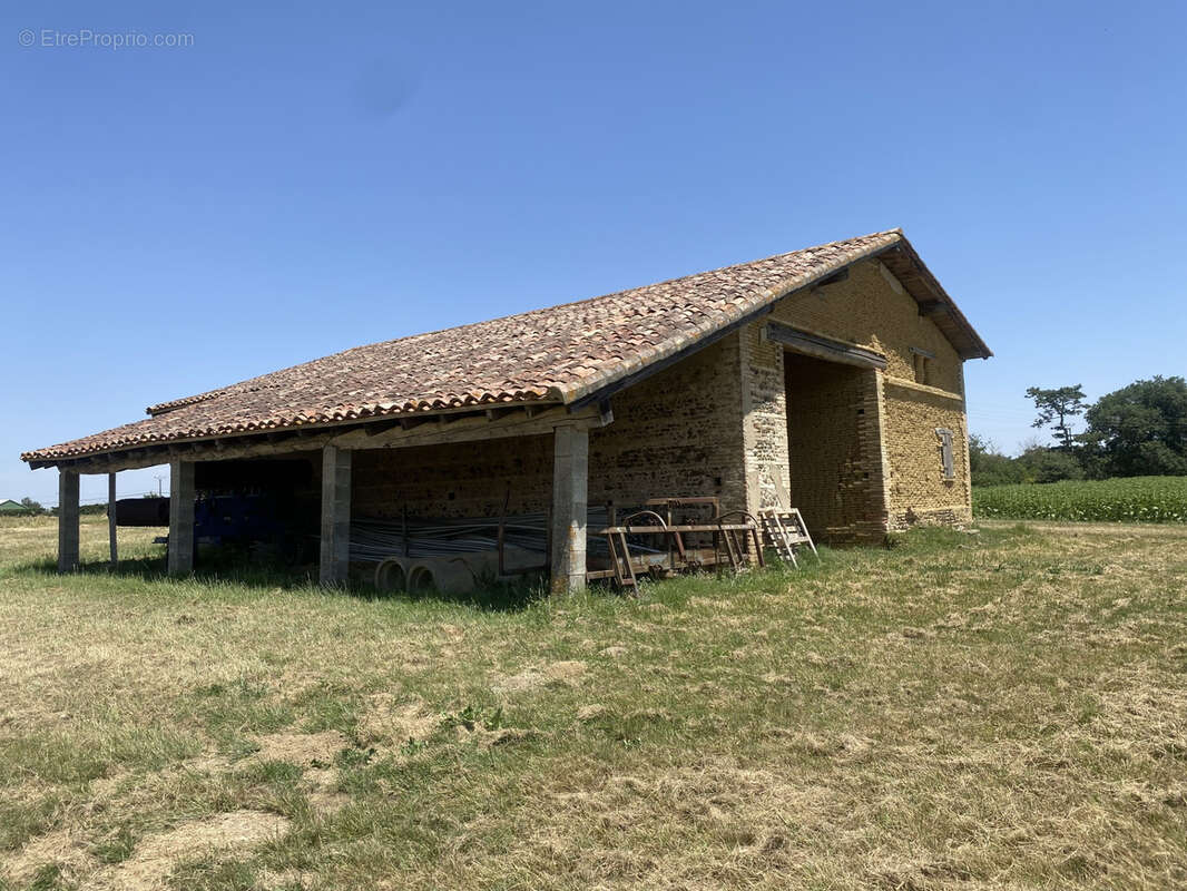 Maison à LAUNAC