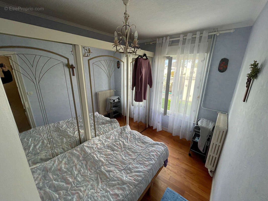 Maison à SAINT-MARTIN-DES-CHAMPS