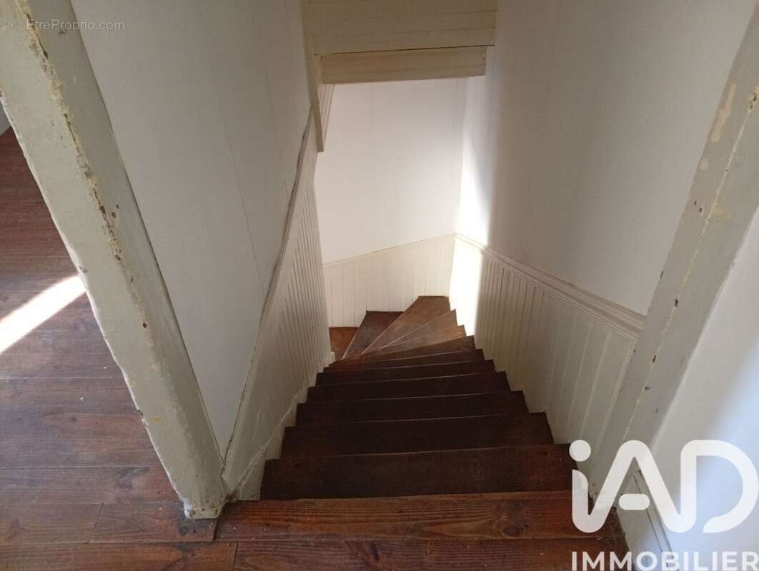 Maison 127 m² à Brassac  - photo 6