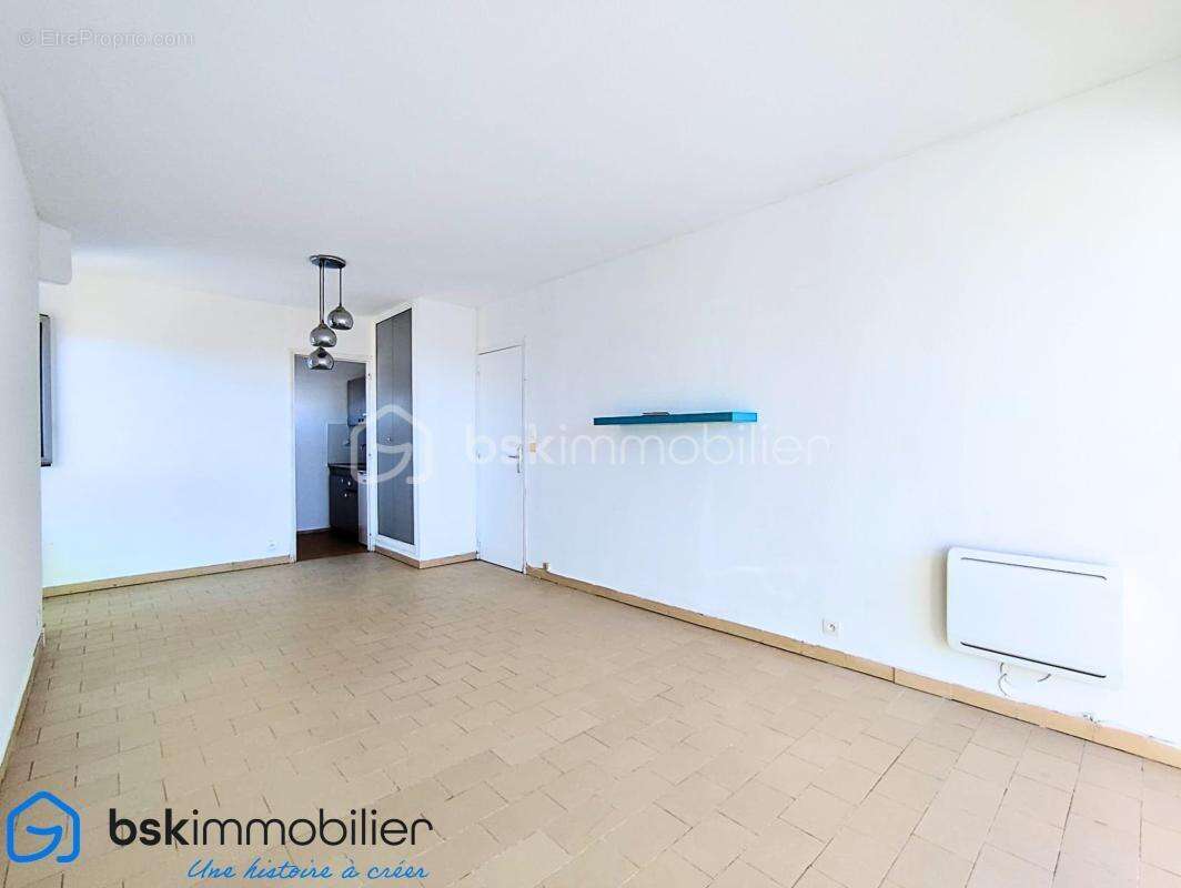 Appartement à CANDILLARGUES