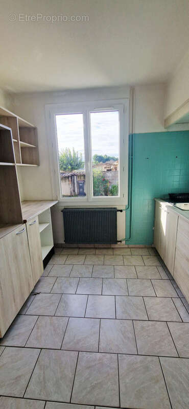 Maison à BOLLENE