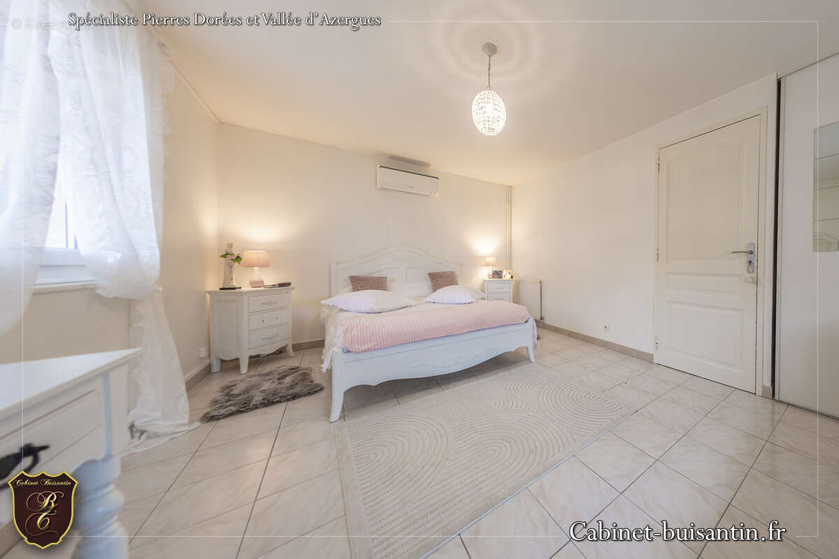 Maison à LE BOIS-D'OINGT