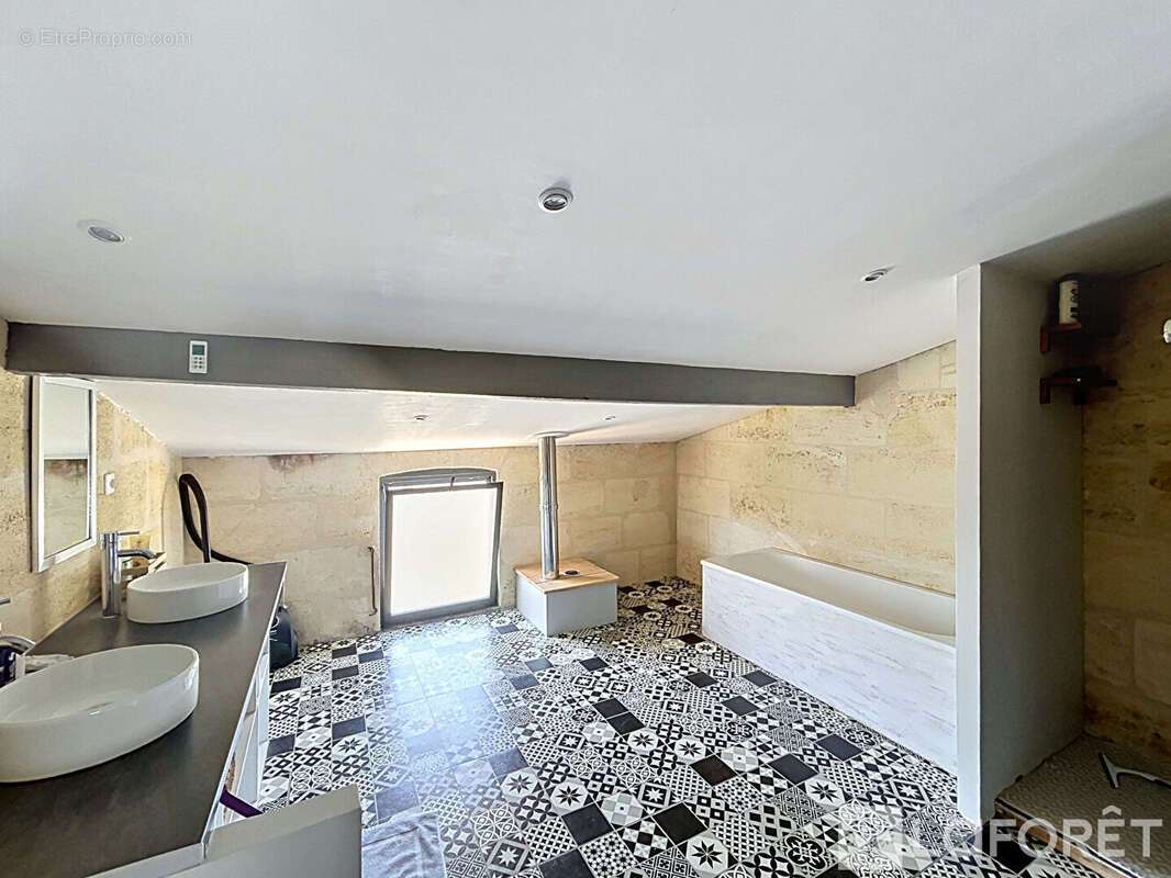 Maison aux beaux volumes - photo 14
