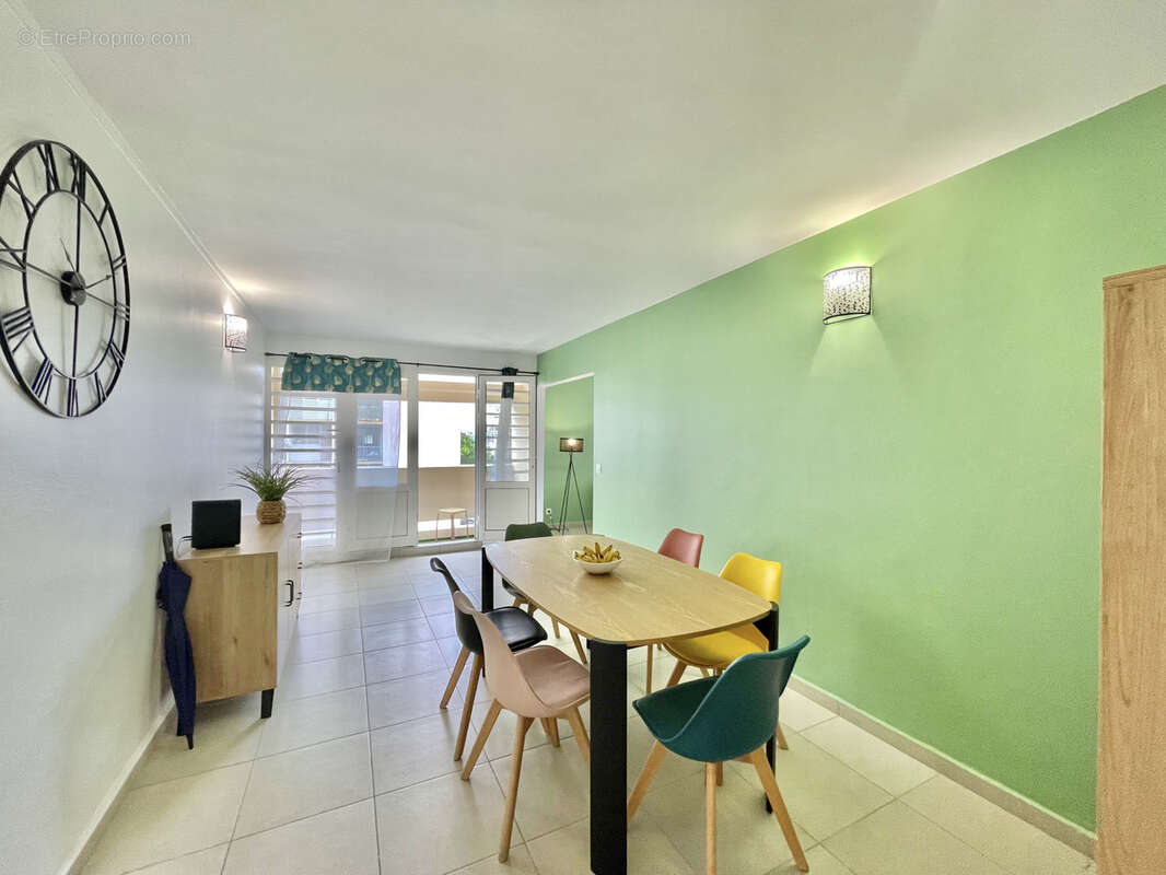 Appartement à POINTE-A-PITRE