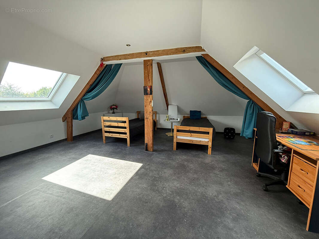 Maison à SAINT-MEEN-LE-GRAND