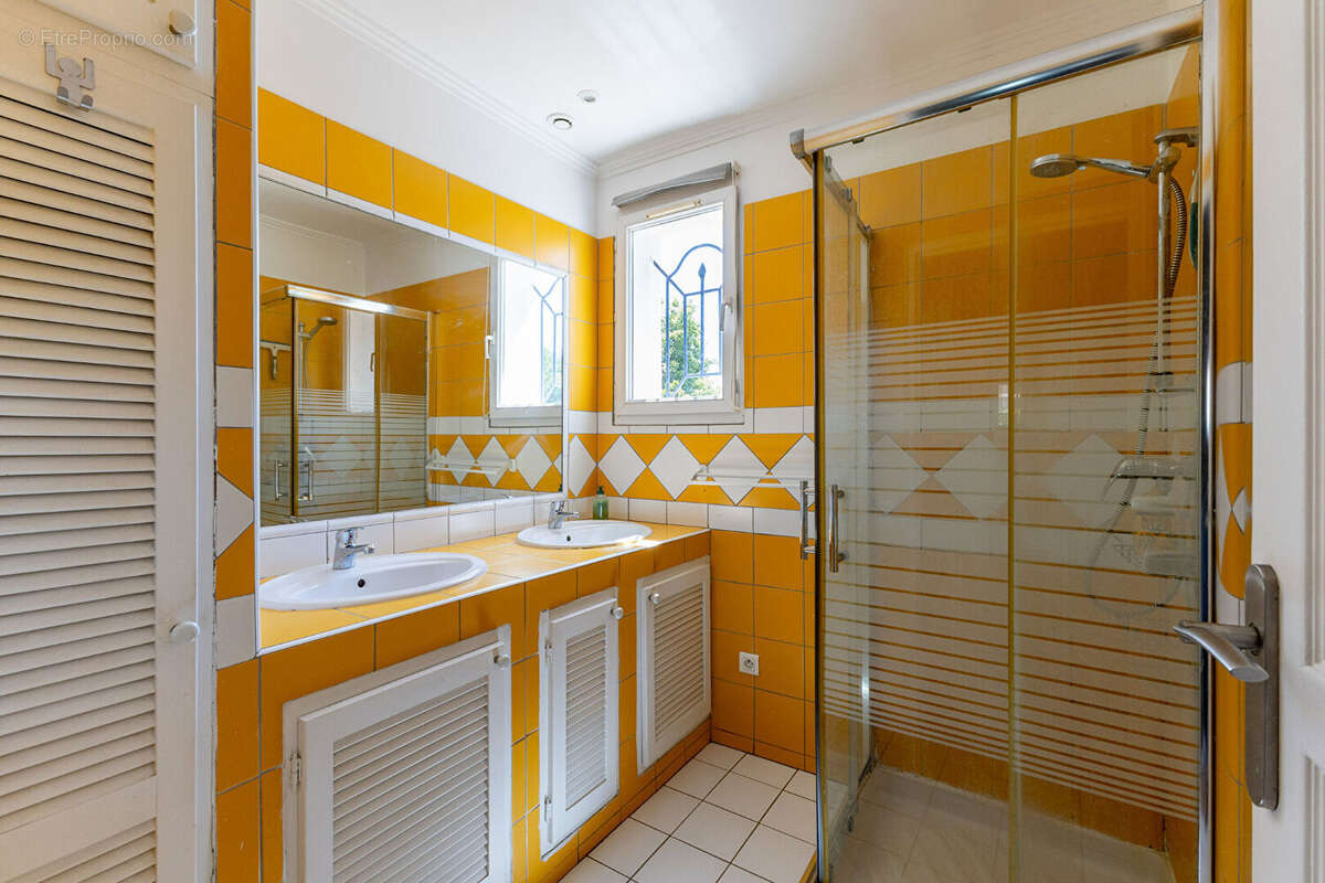 Maison Marseille 5 pièces 147 m² - photo 13