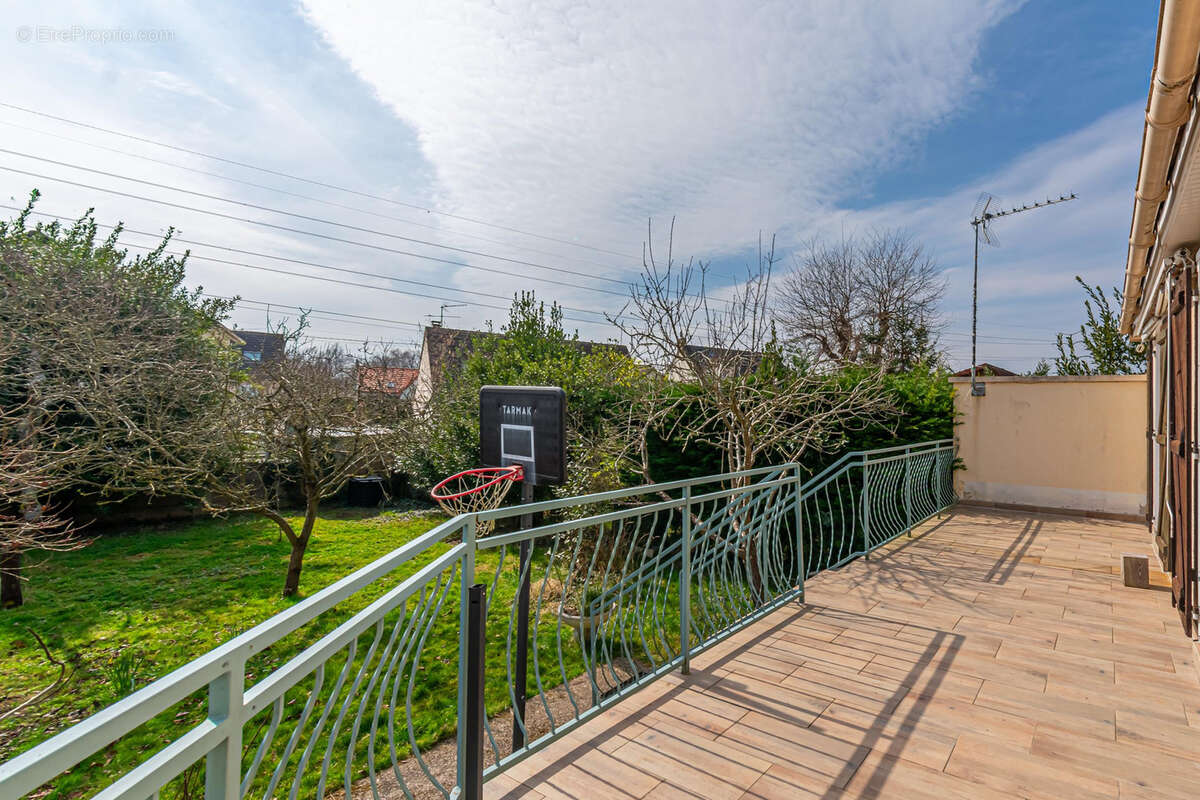 Maison à BOISSY-SAINT-LEGER