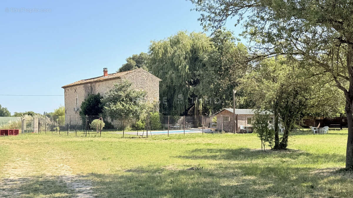 Maison à BOLLENE