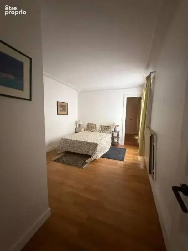 T3 - place saint-ferdinand - 67,55 m² - photo 3
