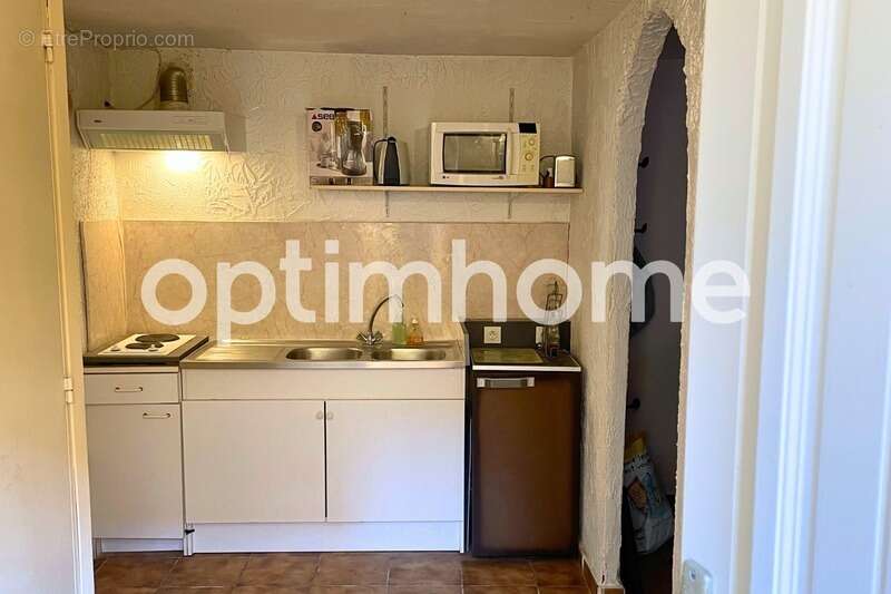 Maison à SAINT-LAURENT-DU-VAR