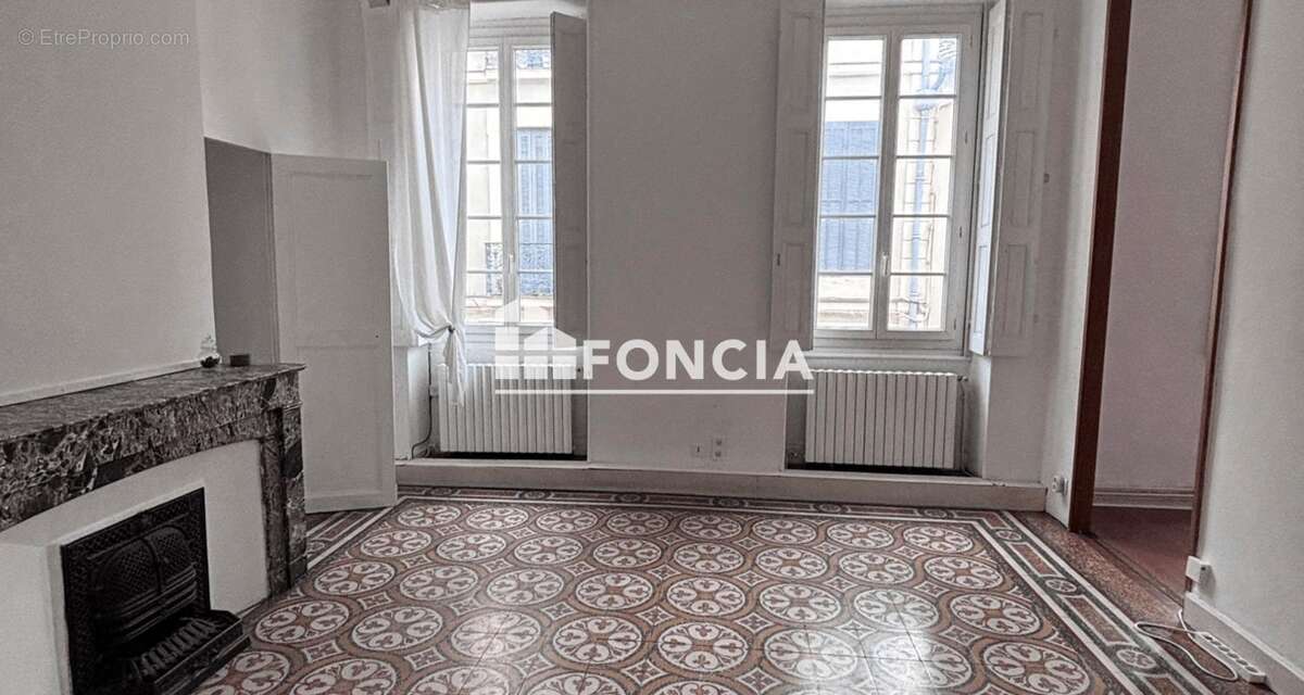 Appartement à NIMES