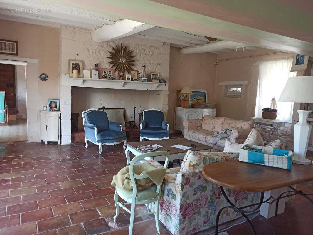 Maison 240 m² à Bertre  - photo 3
