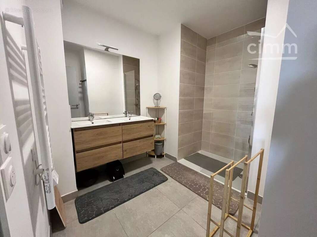 Appartement à SERIGNAN