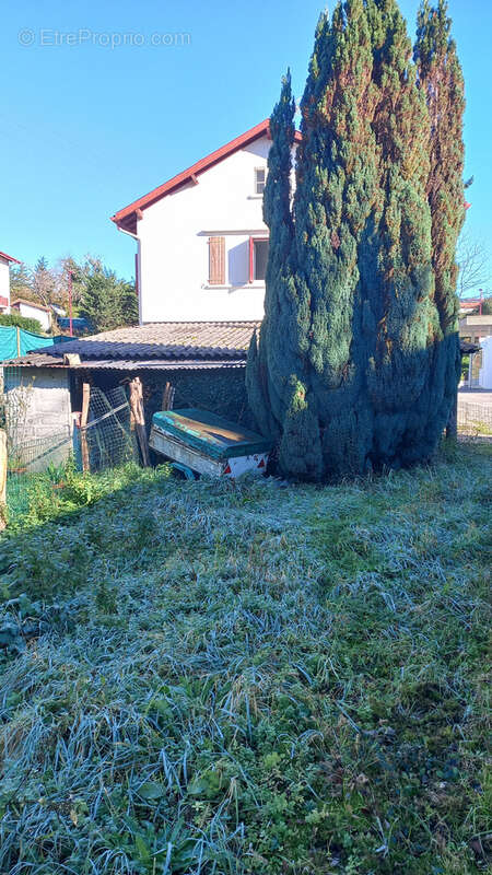 Appartement à AMENDEUIX-ONEIX
