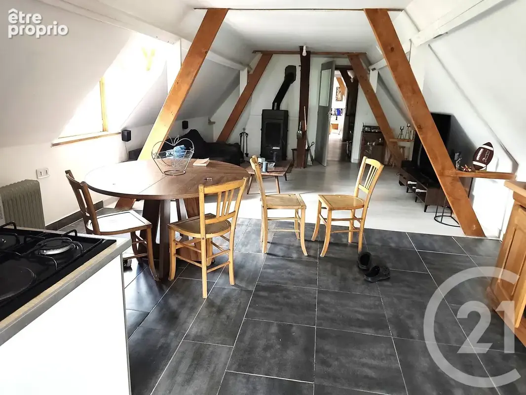 Maison 7 pièces 153 m² à vendre à Menneval (27300) - photo 3