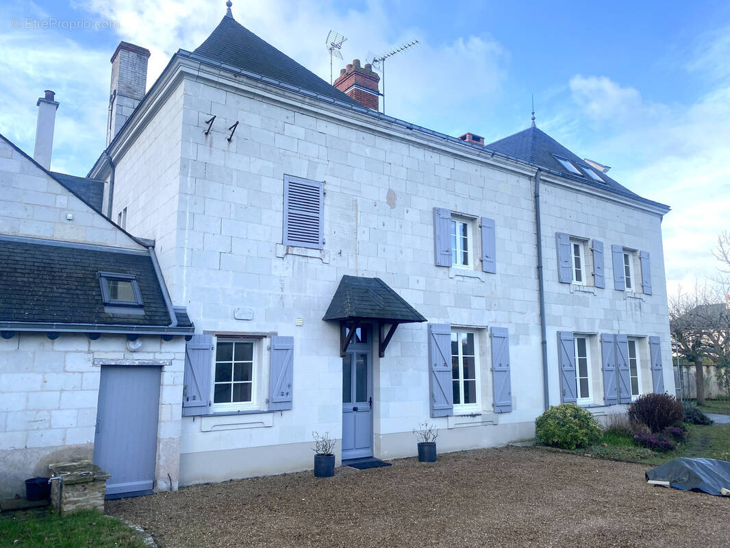 Maison à SAINT-CLEMENT-DES-LEVEES