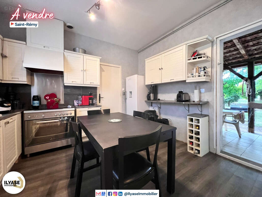 Maison 100 m2  2 ch  535 m2 - photo 11