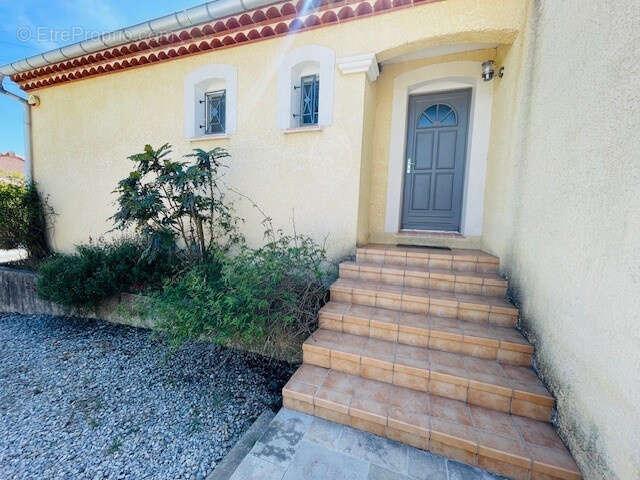 Maison à BOISSET-ET-GAUJAC