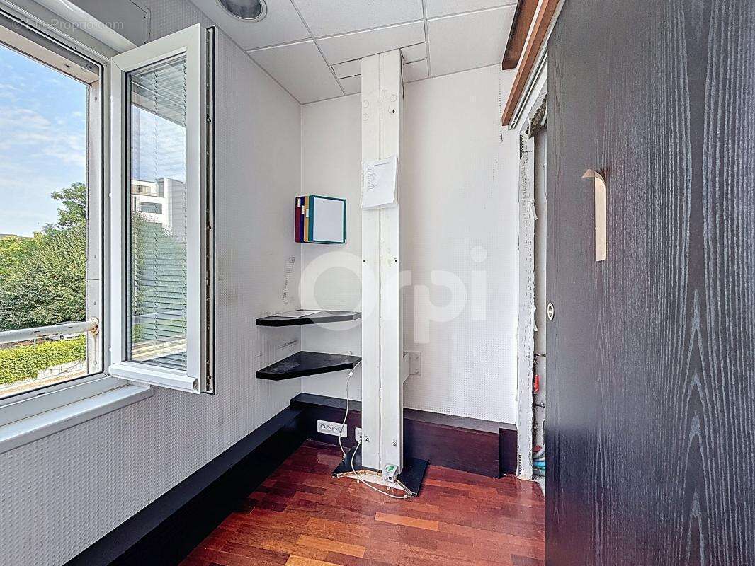 Commerce à SAINT-LOUIS