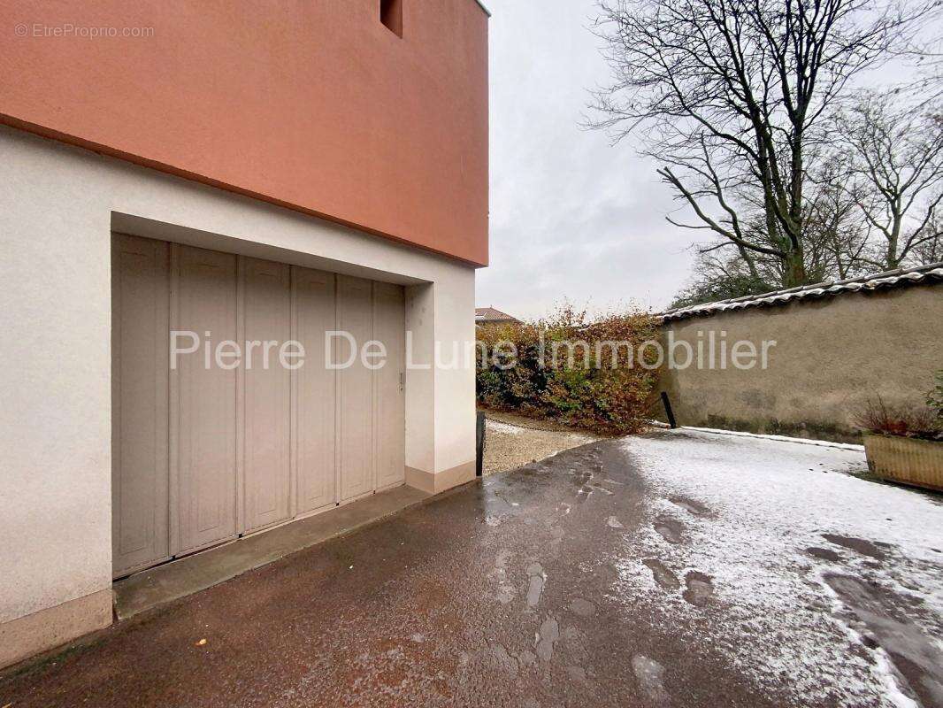 Appartement à LYON-5E