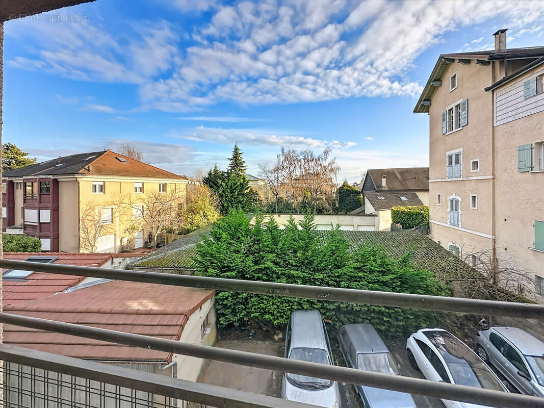 Appartement à FERNEY-VOLTAIRE
