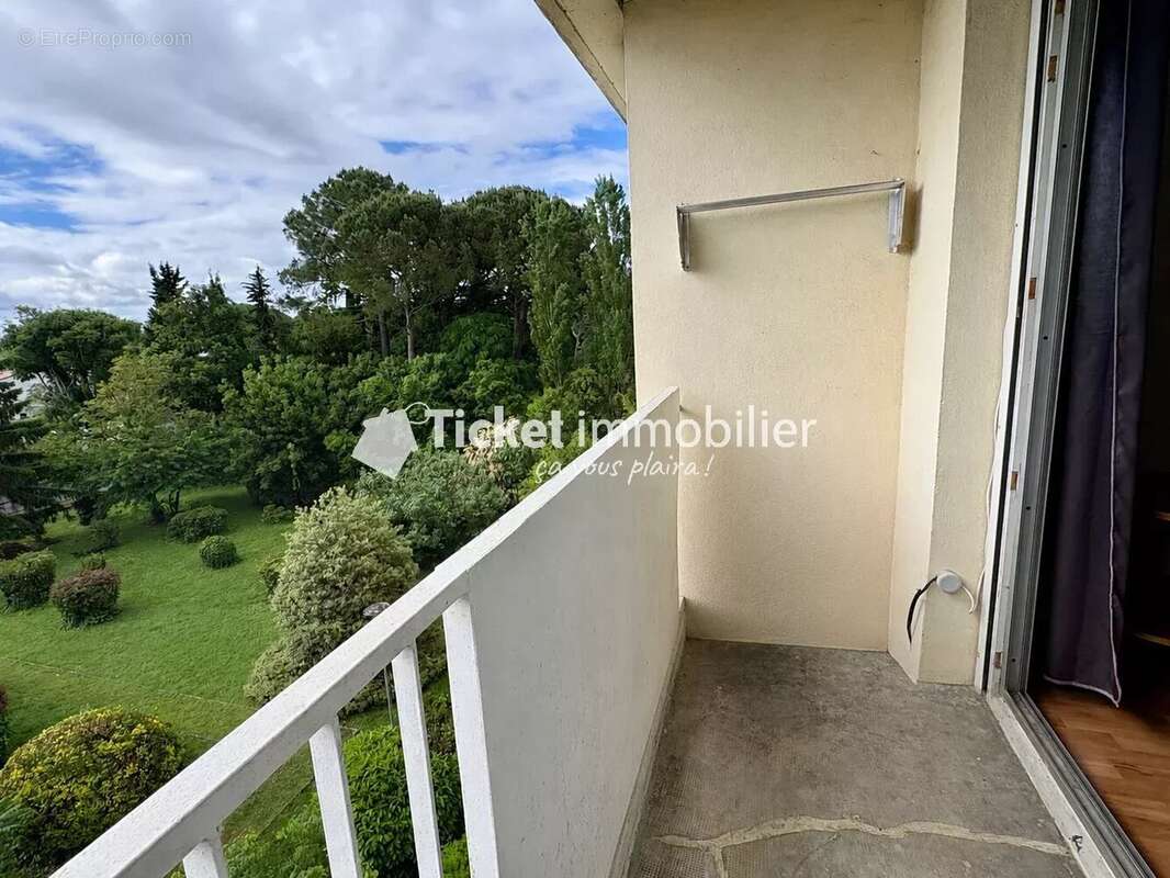 Appartement à FENOUILLET