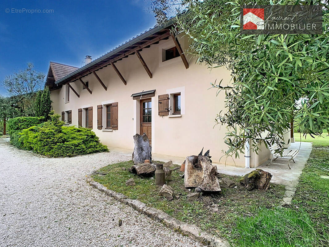 Maison à RATENELLE