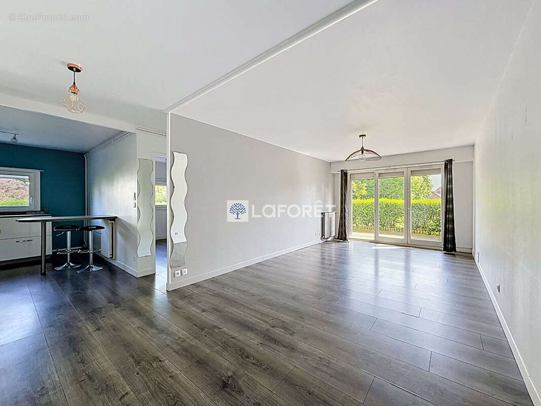 Appartement à BOIS-GUILLAUME