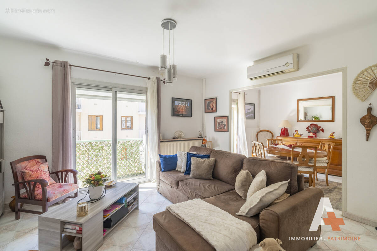 Appartement à MARSEILLE-7E