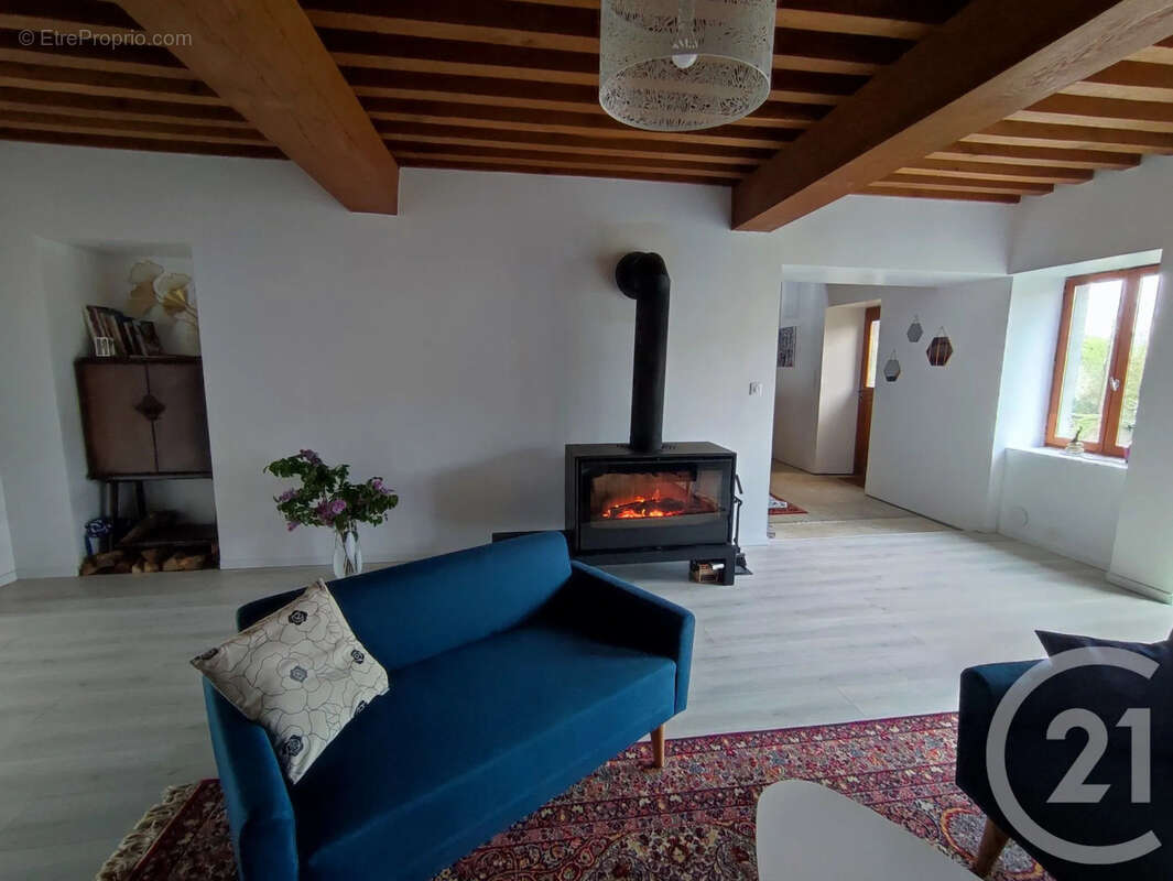 Maison à CERVON