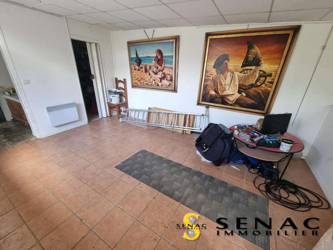 Commerce à SAINT-LEU-LA-FORET