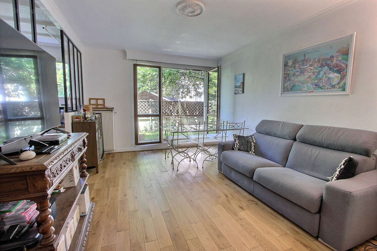 Appartement à ASNIERES-SUR-SEINE
