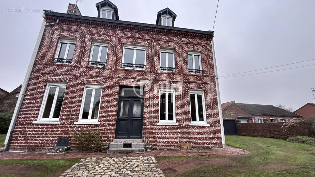 Maison à CAUCHY-A-LA-TOUR