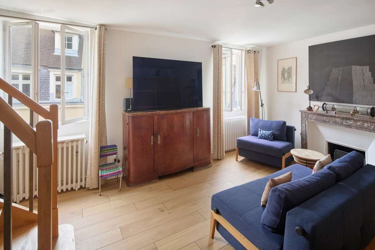 Appartement à PARIS-6E