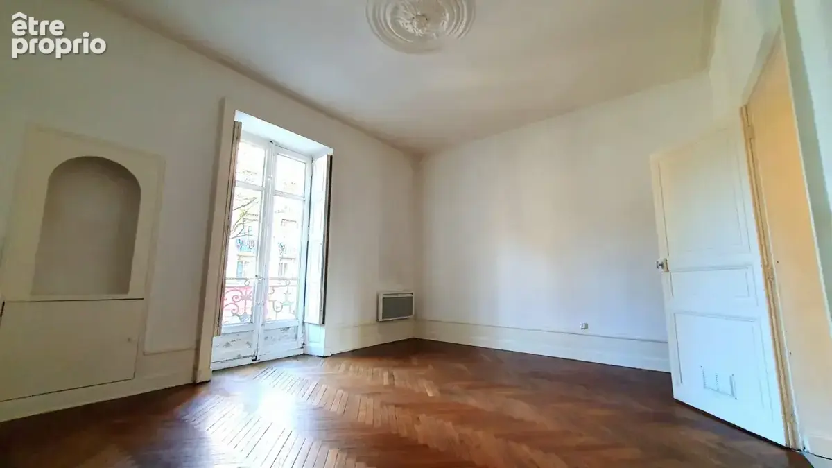 Appartement 2 pièces 55 m² à vendre à Nantes (44000) - photo 3