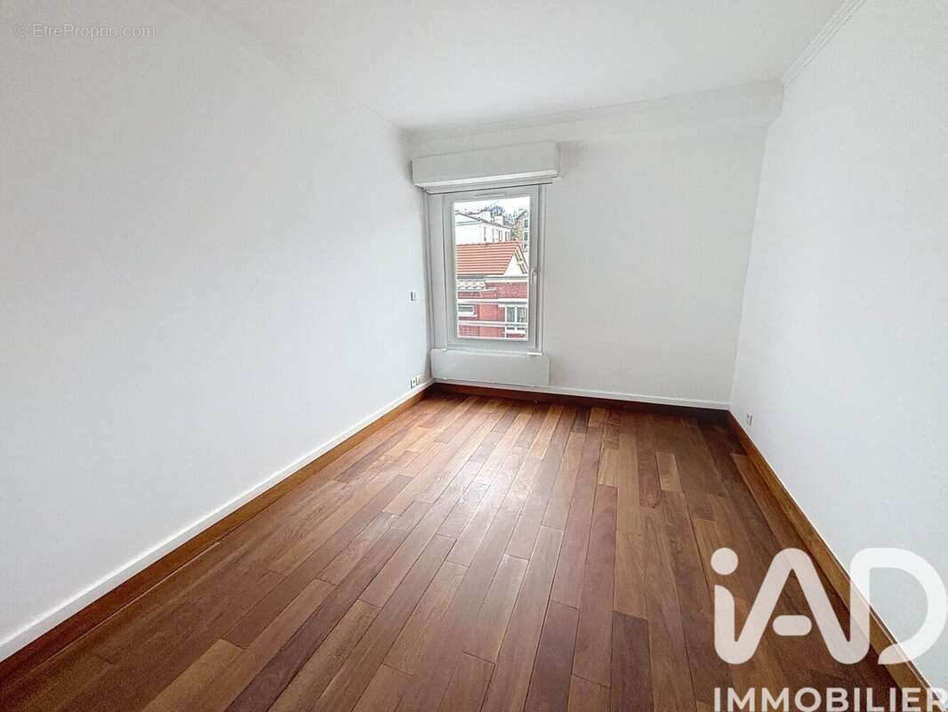 Photo 6 - Appartement à SEVRES