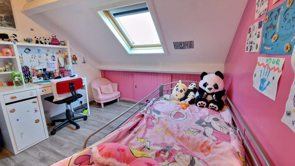 Maison à MARLY-LA-VILLE