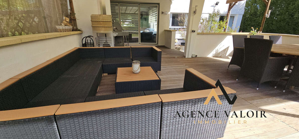 Spicheren, Maison individuelle de 176 m2 sur 34 ares - photo 2