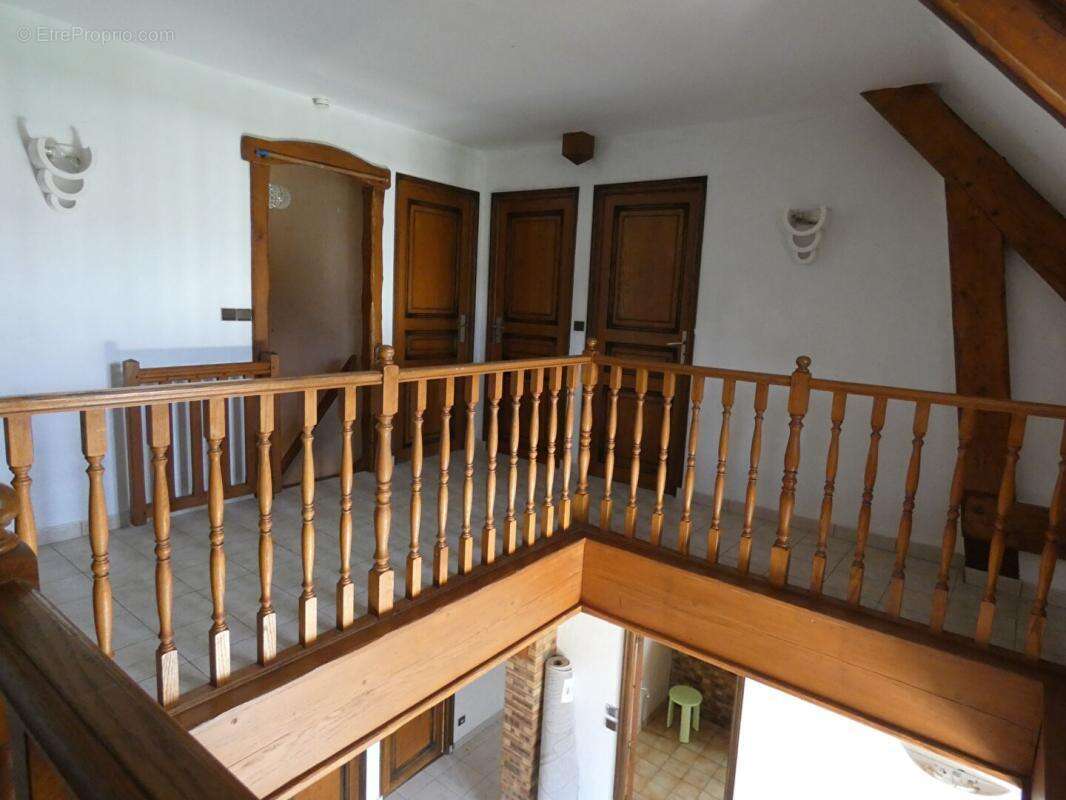 Maison à BONNIERES-SUR-SEINE