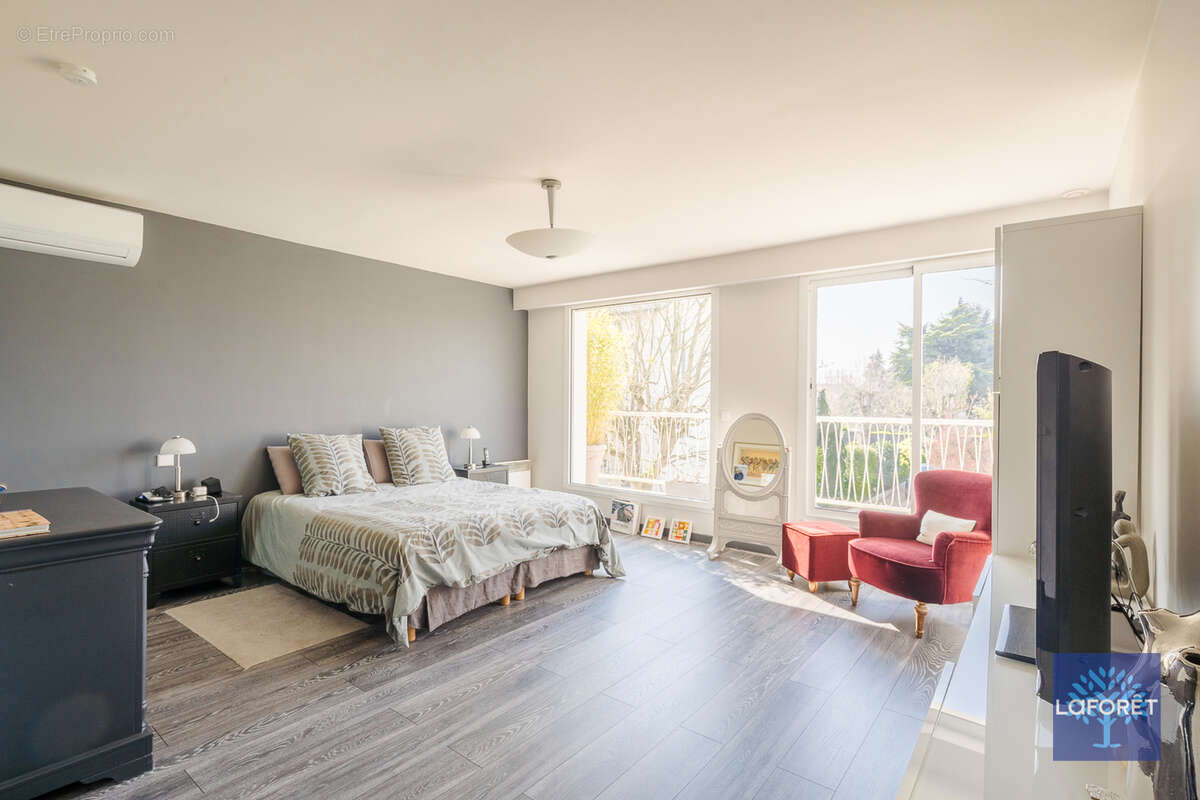 Maison à LES PAVILLONS-SOUS-BOIS